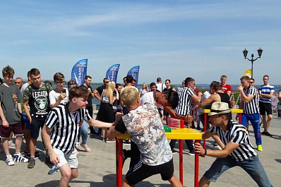 День физкультурника отметили на набережной в Самаре