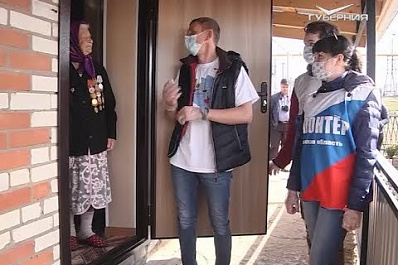 В Самарской области добровольцы привезли нуждающимся продукты