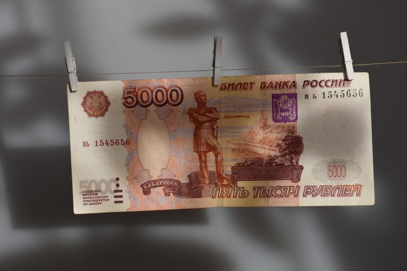В Самаре 50 талантливых школьников и студентов будут получать городскую стипендию в 5 тысяч рублей