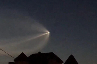 Яркий свет в небе разбудил жителей Самарской области