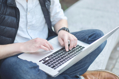 Маркетолог Бардукова рассказала, как определить инфоцыганство