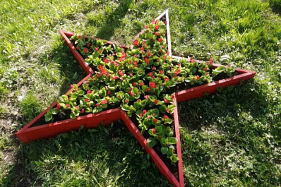 В Самаре оборудуют 75 клумб к юбилею Победы