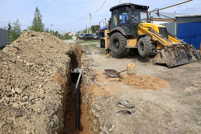 Новый водопровод в Камышле готов на 80 %