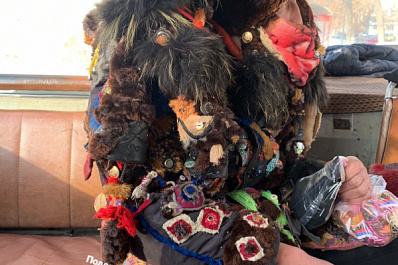 Самарцы увидели в автобусе сказочного героя