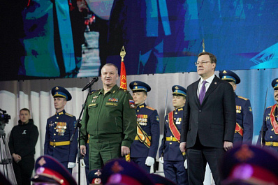 Чтобы чувствовали поддержку всего народа: 19 февраля в Тольятти прошел патриотический митинг-концерт