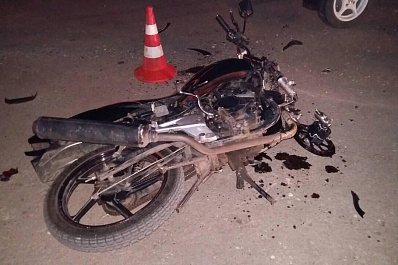 Девушка на Калине сбила мотоцикл с двумя подростками в Самарской области