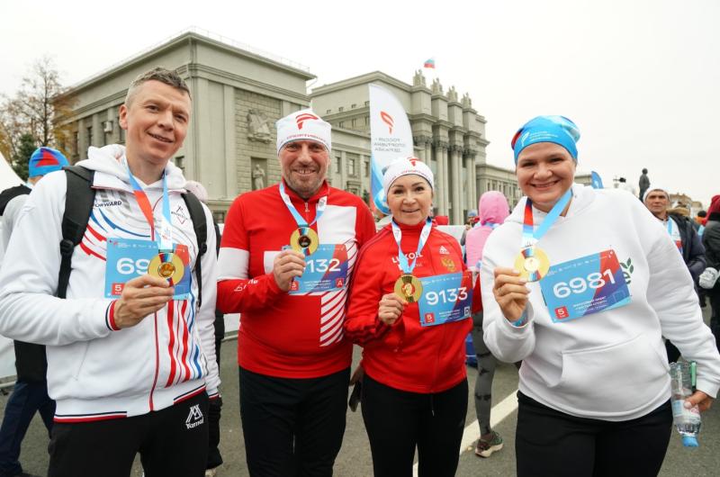 5 км по улицам Самары: как спортсмены готовились к массовому забегу