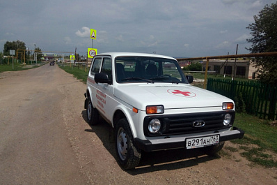  Врачи Самарской области получили новые "Нивы"