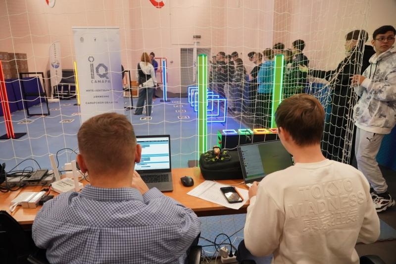 Глазами беспилотника: самарские студенты пилотировали наперегонки