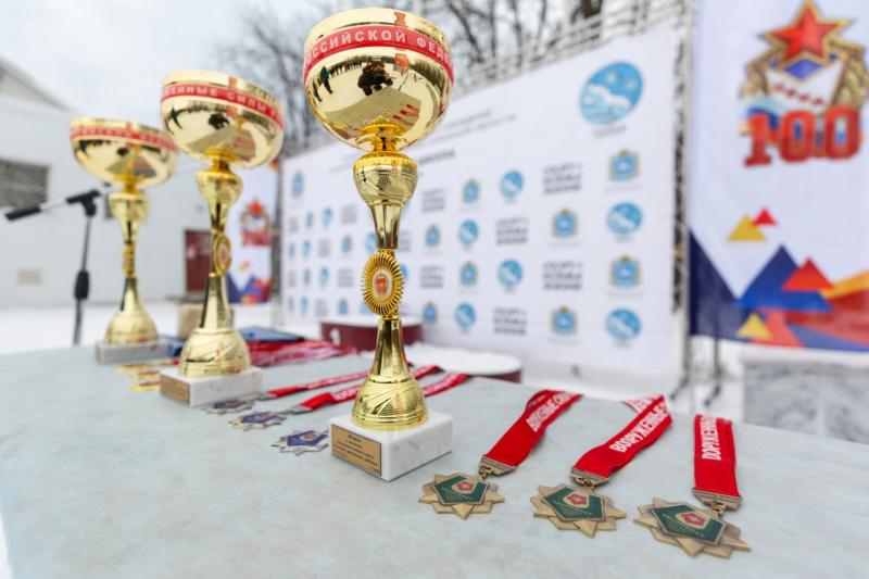 В Самаре определились победители чемпионата ЦВО по зимнему офицерскому троеборью в командном и личном зачетах