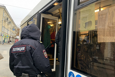 82 протокола составили в Самаре на нарушителей масочного режима в общественном транспорте 