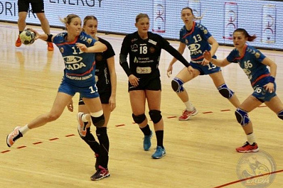 Гандбольная Лада вернулась из Дании с победой