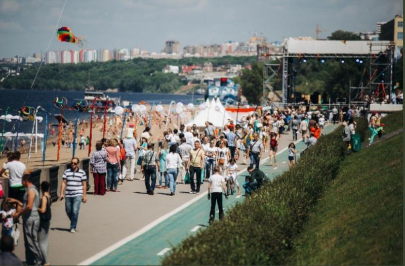 Названо соотношение числа мужчин и женщин в Самаре