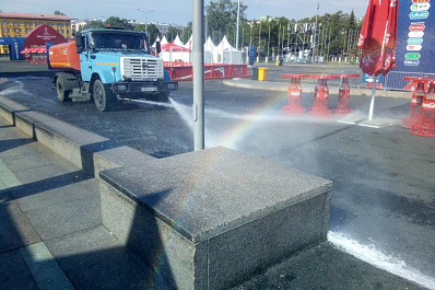 Площадь Куйбышева в Самаре освежили перед матчем Россия - Испания