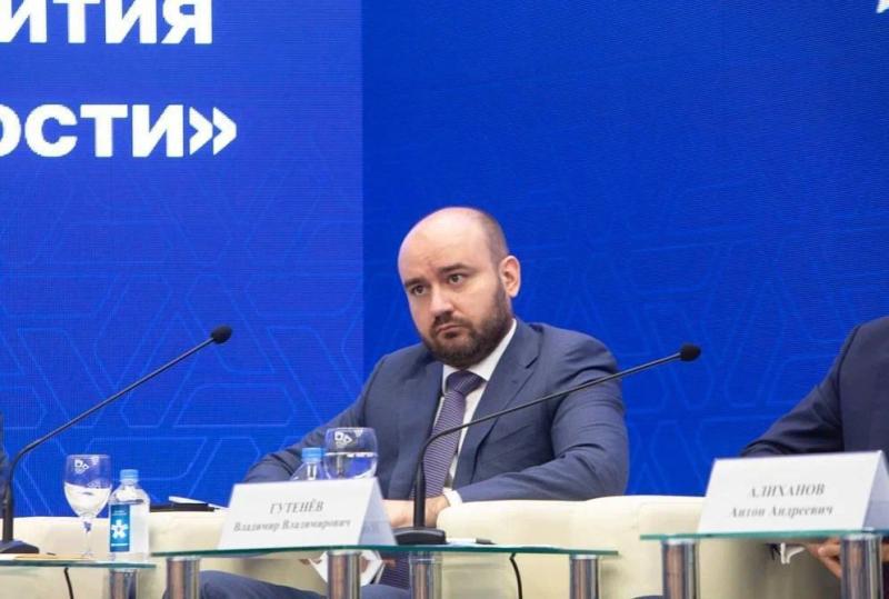 Вячеслав Федорищев принял участие в международной выставке "Металлообработка-2025"