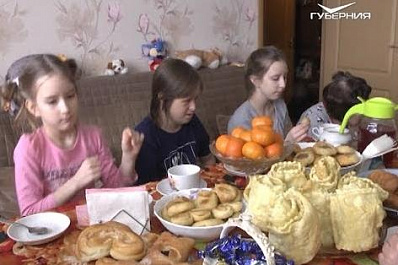 О помощи государства в воспитании 6 детей рассказала многодетная семья из Нефтегорска