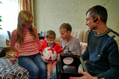 Футболисты сборной России исполнили мечту 3-летнего жителя Тольятти