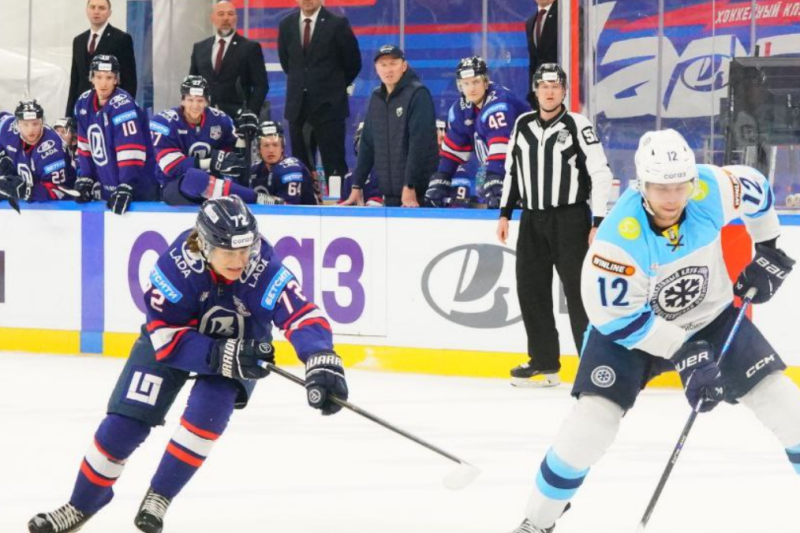 Губернатор Вячеслав Федорищев поздравил ХК "Лада" с победой