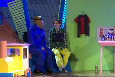 Сказка оживает на глазах: в Самарском художественном театре показали спектакль "Привет, Карлсон!"