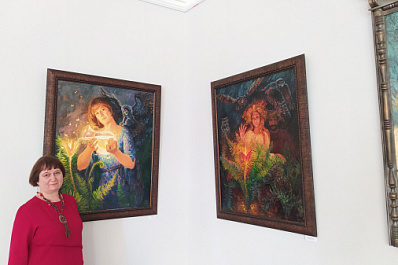 Почему летают кони: в Самаре проходит выставка работ Марии Пешковой и ее учеников