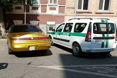 У самарца за долги по налогам арестовали "Линкольн"