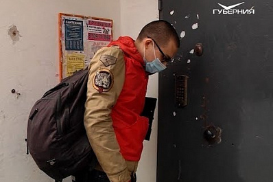 Помощь без границ: самарец с ОВЗ доставляет продукты пожилым на самоизоляции