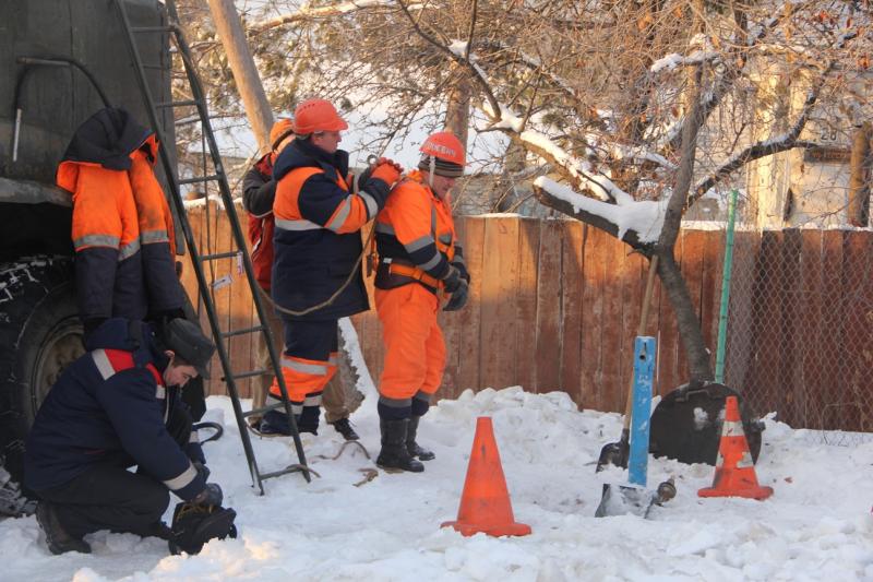 В Самаре из-за неисправной колонки жители частного сектора носили воду за километры от своих домов