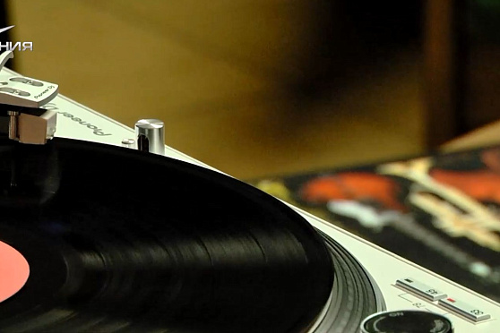 Город XX века и клуб любителей винила. Территория Тольятти