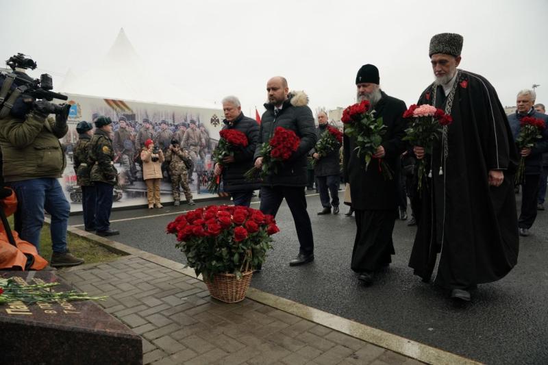"Мы сильны нашей историей": в Самаре проходит юбилейный Парад Памяти
