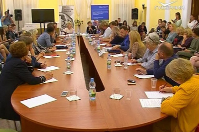 Перспективы провинциального театра обсудили в Новокуйбышевске