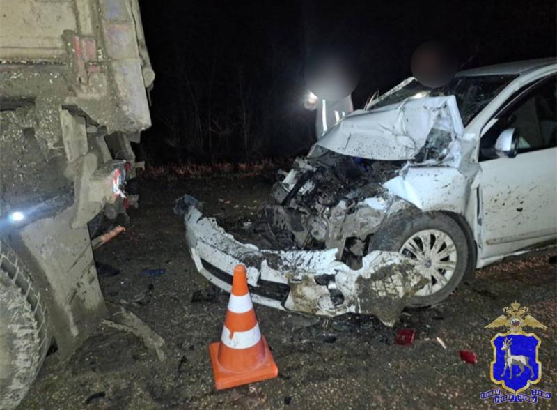 В Самарской области в ДТП 5 декабря пострадали 4 человека и один погиб