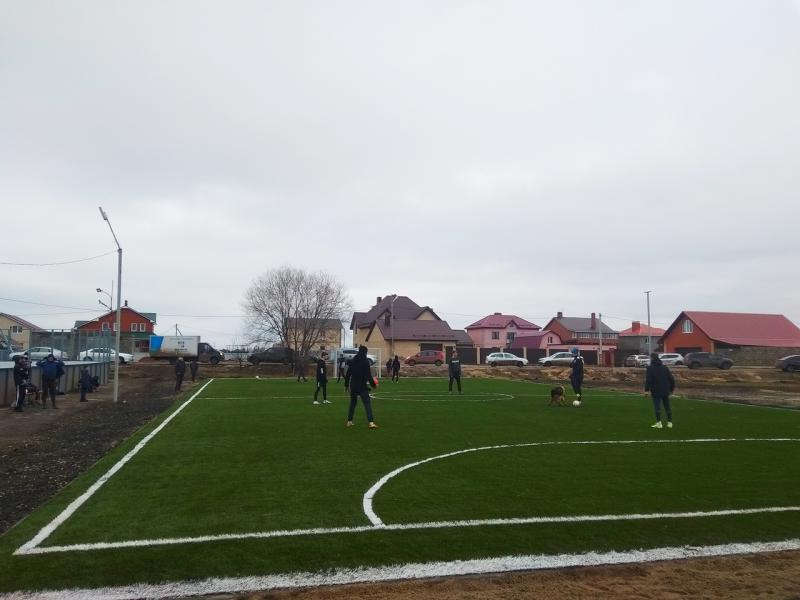 В Самаре на месте пустыря появились спортивная и детская площадки