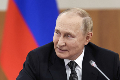 Владимир Путин: туризм должен оставаться вне политики