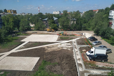 В Железнодорожном районе Самары благоустраивают дворовые территории