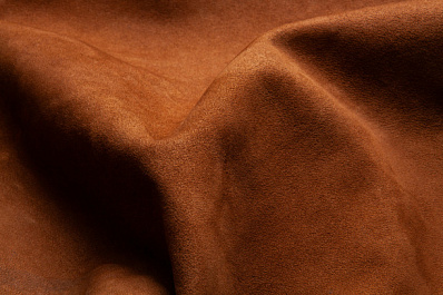 Эксперты дали 5 советов по ухожу за замшей