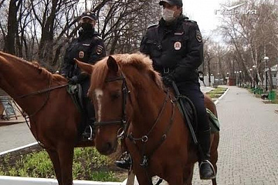 В парках Самары полицейские и общественники выявляют нарушителей режима самоизоляции