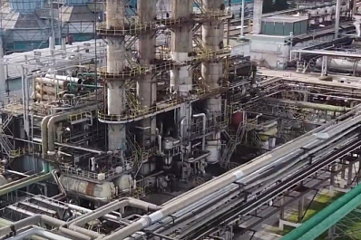 Экономично и экологично: благодаря национальному проекту тольяттинская компания оптимизировала производство добавки к моторному топливу