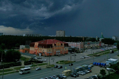 Над Самарской областью заметили уникальные облака