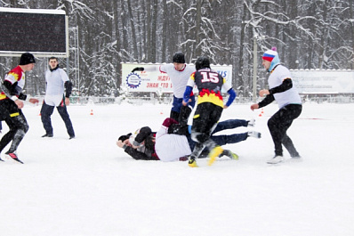 Самарцы успешно выступили в турнире по регби на снегу