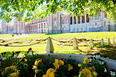 В Москве в нескольких музеях начали пропускать посетителей по QR-кодам