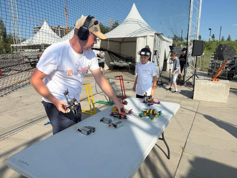 В Тольятти проходит Кубок Самарской области по гонкам дронов