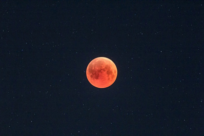 Жители России 26 мая 2021 года увидят полное затмение Суперлуны