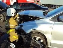 В ДТП на Олимпийской в Самаре завершены аварийно-спасательные работы