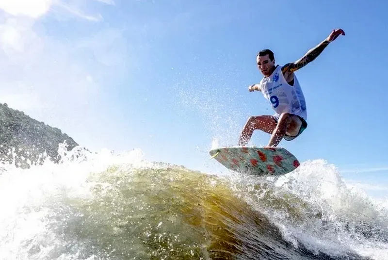 Бегущие по волнам: серфингисты Самарской области выявят лучшего 