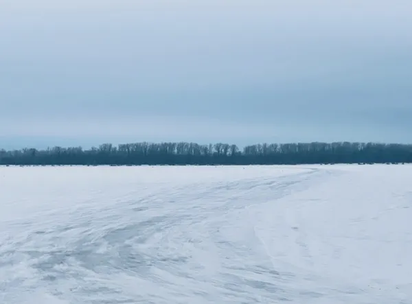 Жителям Самарской области дали несколько советов по безопасности на льду