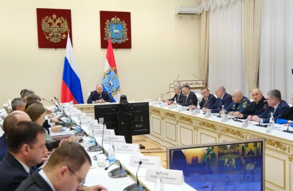 "Народный бюджет", обращения жителей, привлечение инвестиций: Вячеслав Федорищев провел оперативное совещание в Правительстве Самарской области