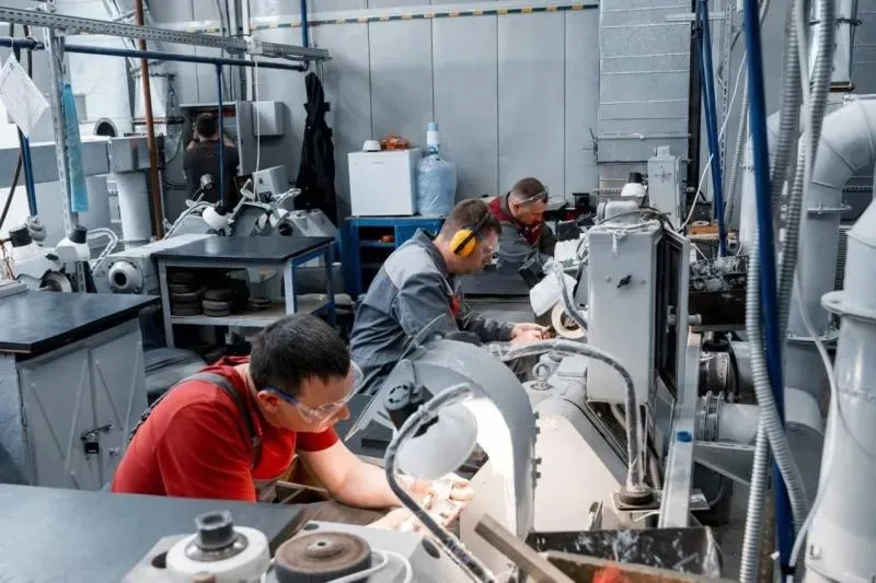 Еще 400 российских предприятий смогут бесплатно повысить производительность в 2025 году