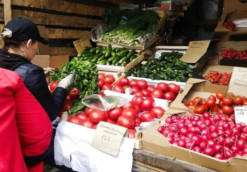 Аналитик Федяков спрогнозировал снижение цен на овощи и фрукты в августе