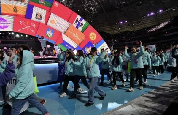 "Каждый студент - частичка великой России": Дмитрий Азаров - о всероссийской Студвесне