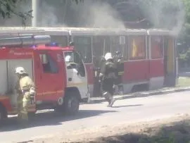 Трамвай, полный пассажиров, загорелся на ул. Фрунзе в Самаре